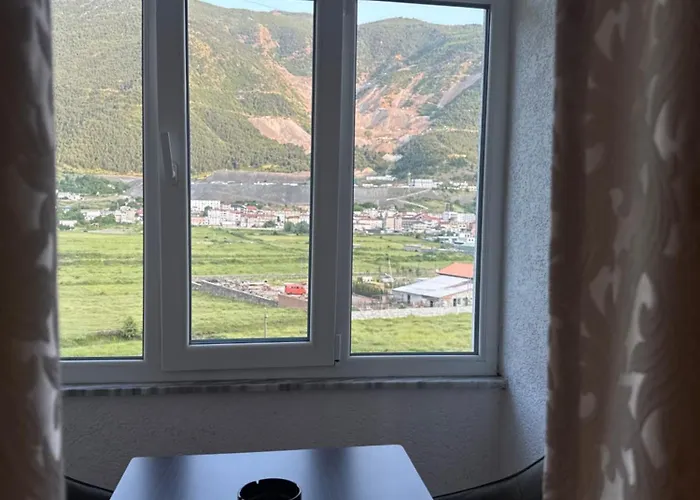 מלון Bar-hotel Irdi