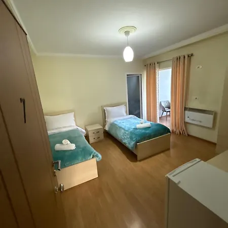 فندق Bar-hotel Irdi 5*