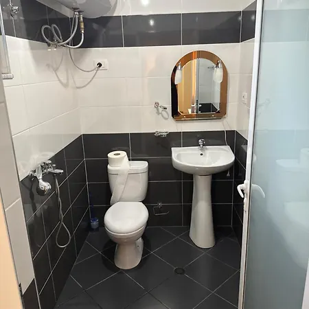 酒店 Bar-hotel Irdi 5*