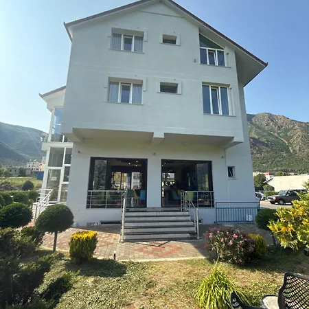 酒店 Bar-hotel Irdi