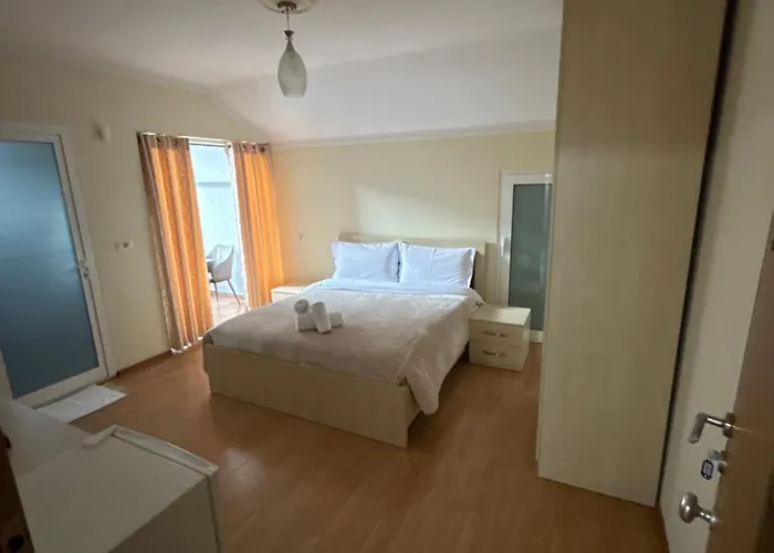 Bar-hotel Irdi Hotel 5*